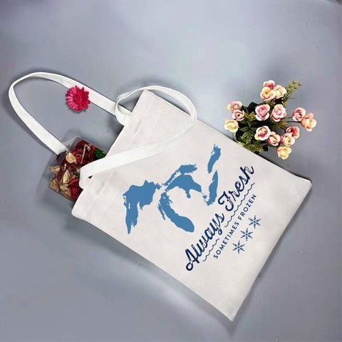 Regalo ideal del TGBJE Michigan Tote para familiares y amigos.