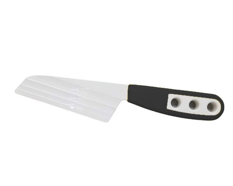 The Cheese Knife BKP2 con hoja patentada, ideal para quesos duros y blandos.
