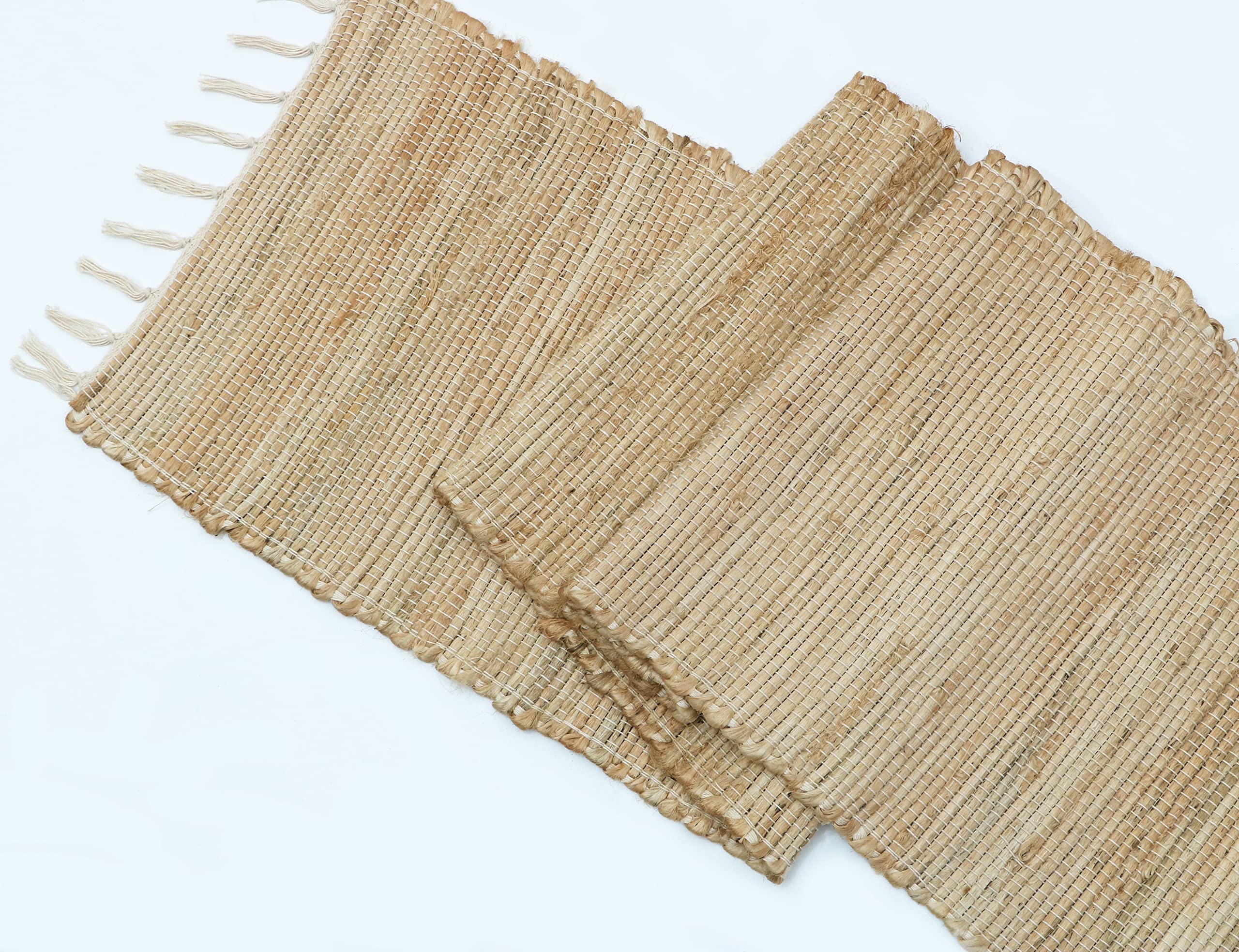 Estilo boho con camino de mesa juta natural.