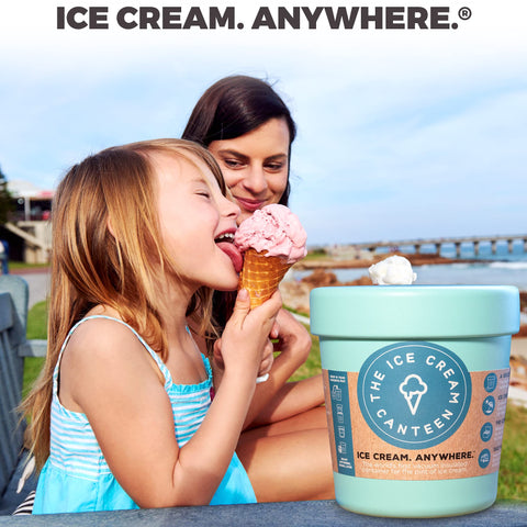 The Ice Cream Canteen con revestimiento de cobre mantiene temperatura estable para el helado.