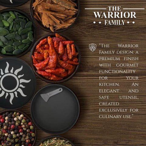 The Warrior Family tapa magnética para manejo cómodo y limpieza rápida