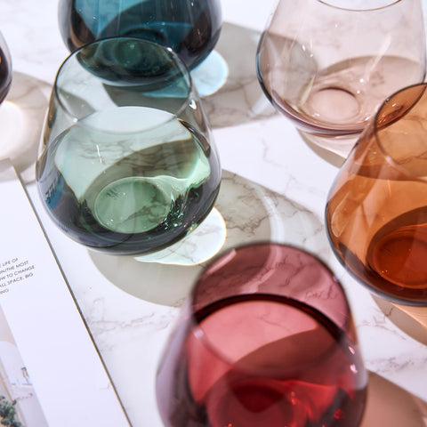 The Wine Savant copa vino colorida conjunto 6, gracias a su borde colorido