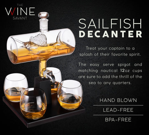 The Wine Savant pez espada grabado en vidrio realza el diseño náutico