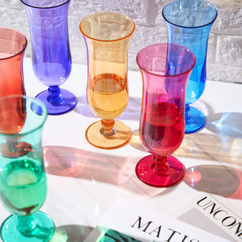 Vaso hurricane irrompible The Wine Savant en verde, resistente y apto para lavavajillas.