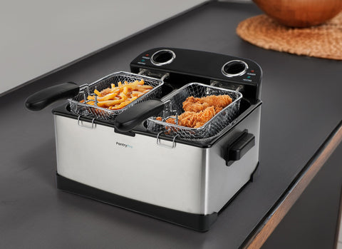 TheDisplayGuys controles-doble-temperatura permiten freír distintos alimentos al mismo tiempo.