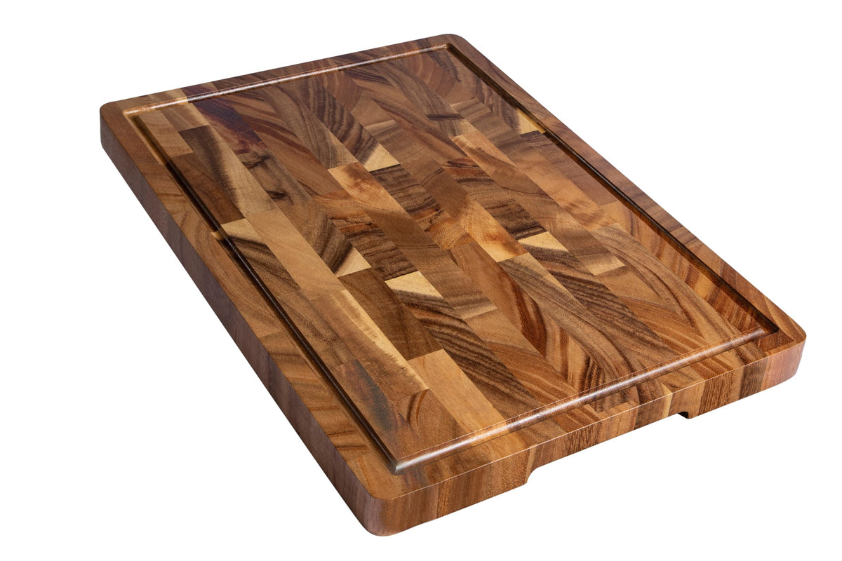 Tabla de corte Thetchry de nogal con grano final, duradera y estable para uso diario.