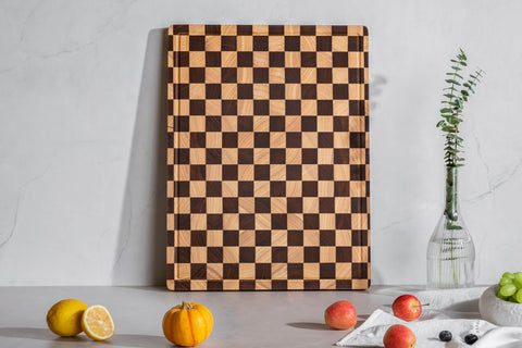 Tabla thetchry sirve como base para quesos y aperitivos.