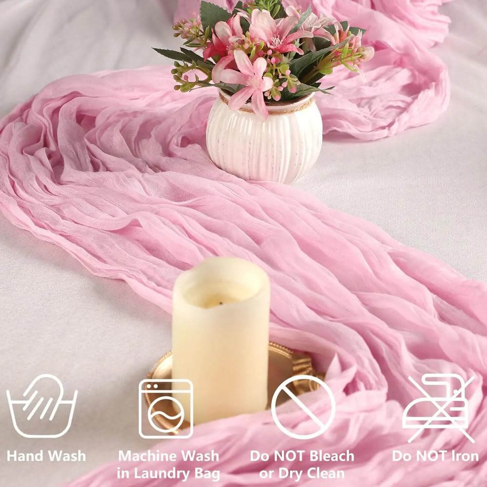 ThinkToysLab ambientación de boda con camino de mesa rosa para decoración elegante.