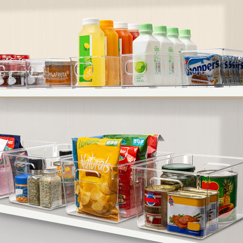 Cocina y baño organizados con Tiawudi, ahorro de espacio.
