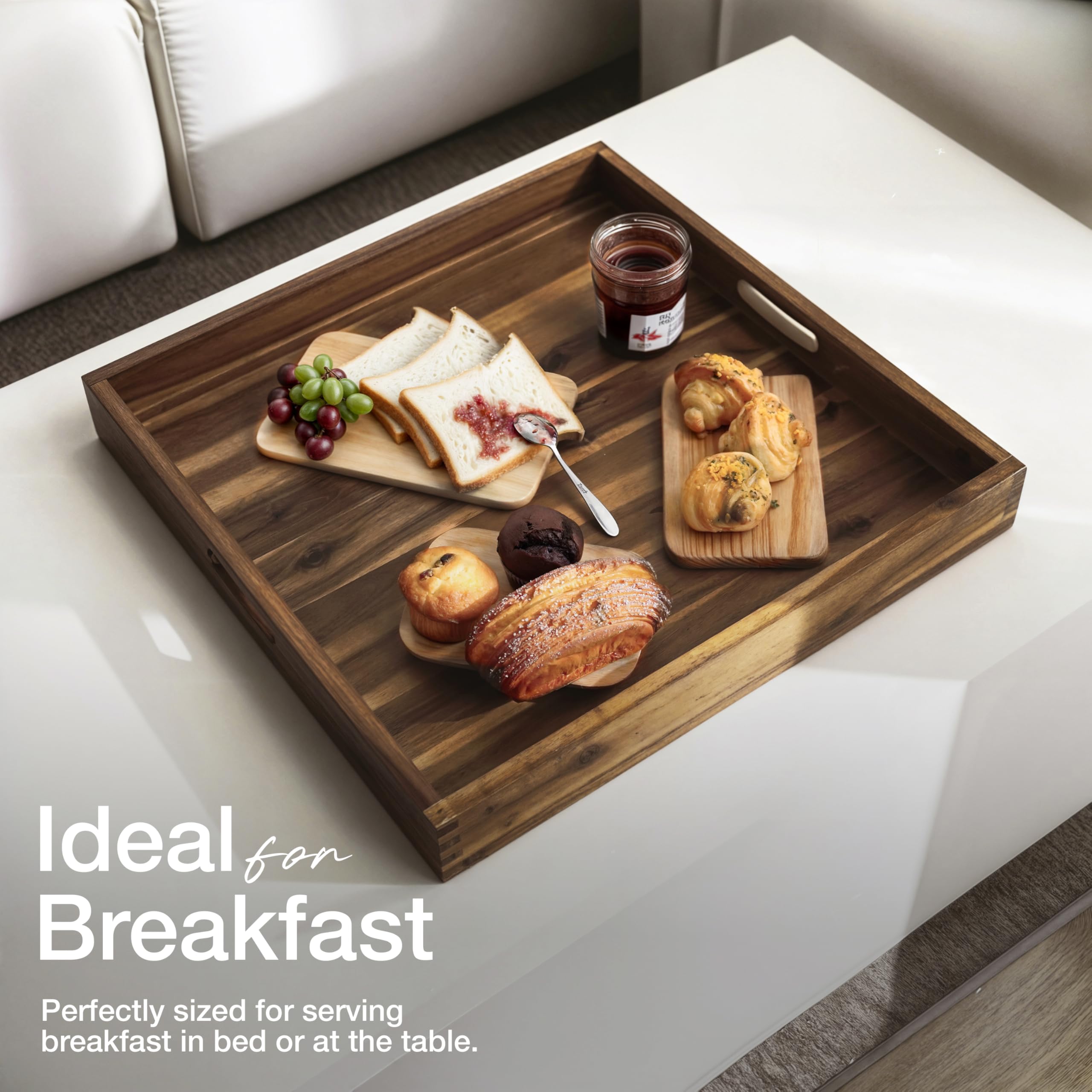 Tidita bandeja desayuno en la cama amplia y resistente para comidas matutinas.