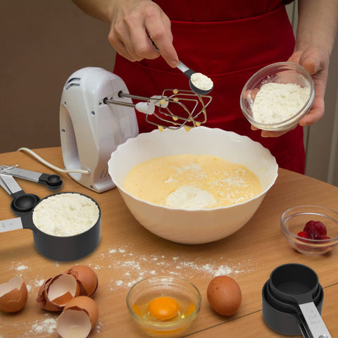 TILUCK uso práctico en cocina para hornear y cocinar con precisión.