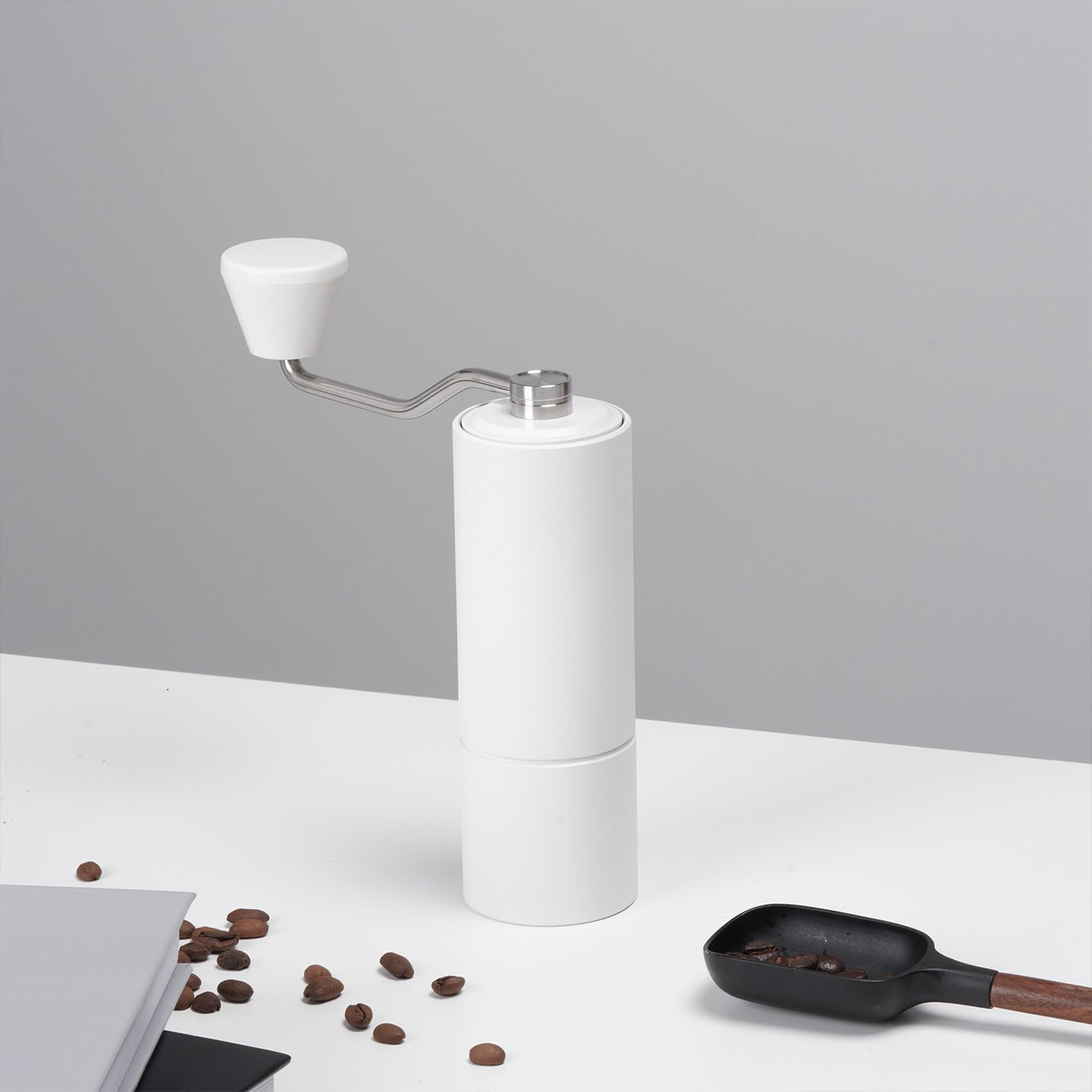 Manivela ergonómica para uso cómodo y estable.