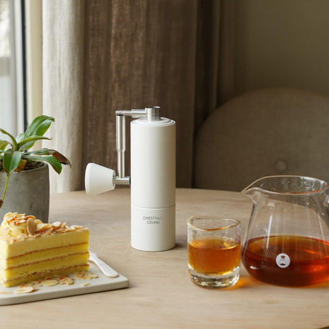 TIMEMORE Chestnut C3S Pro, acabado blanco elegante para casa y viaje.