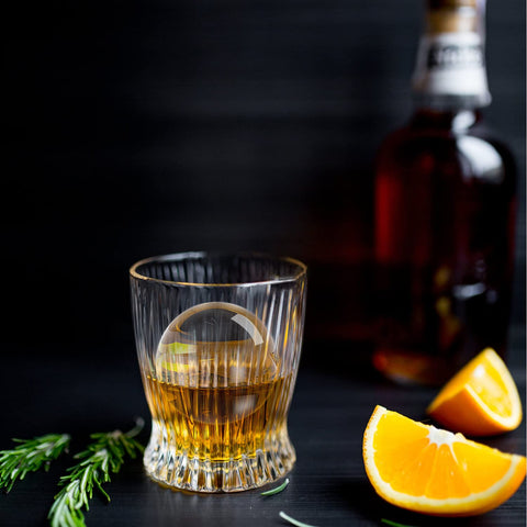 TINANA esferas de hielo de 2 pulgadas para bebidas de larga duración.