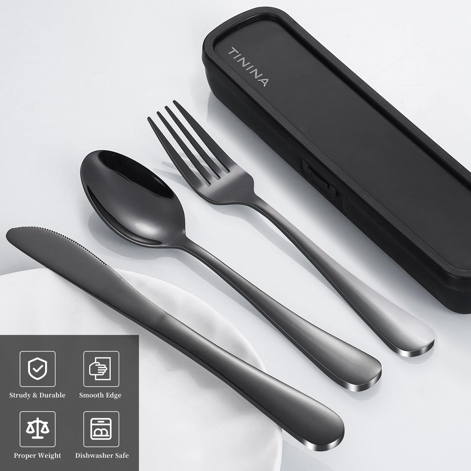 TININA cubiertos desplegados fork spoon knife mostrando acabado pulido y durabilidad