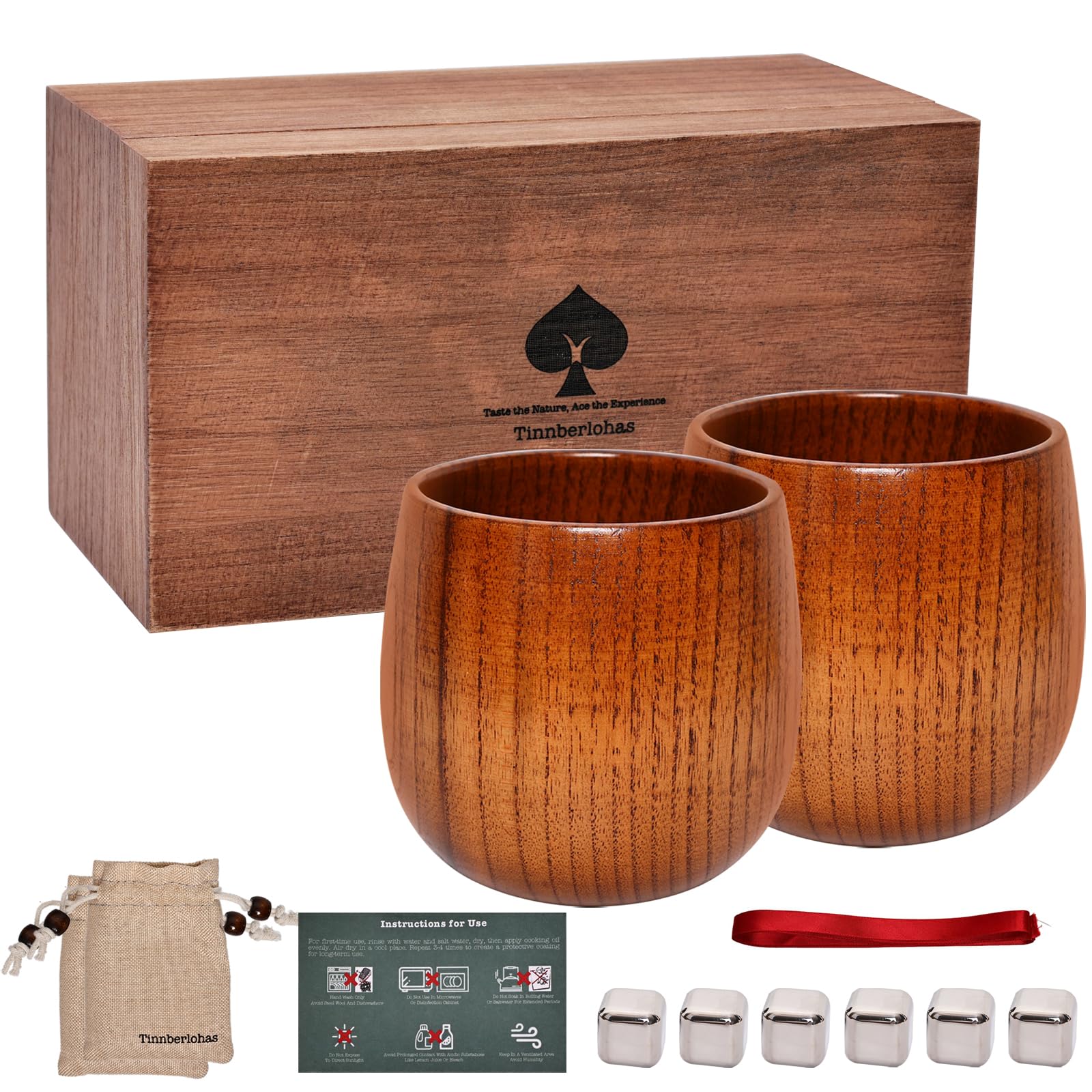 Vaso Tinnberlohas de whisky en madera, realza aroma para degustación.