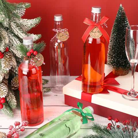 Lazos navideños de Tioncy para decorar botellas de plástico.