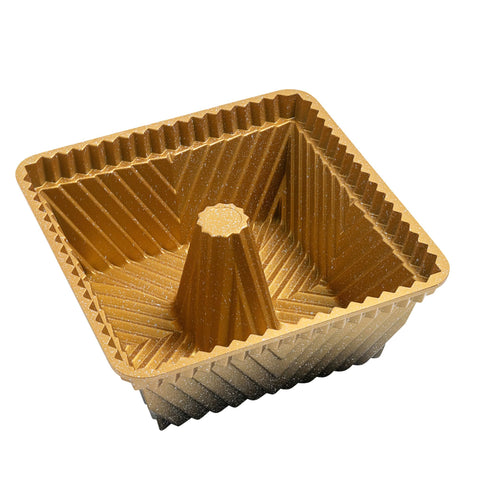 TiParthenos molde con diseño cuadrado y flutas para desmoldar pasteles fácilmente.