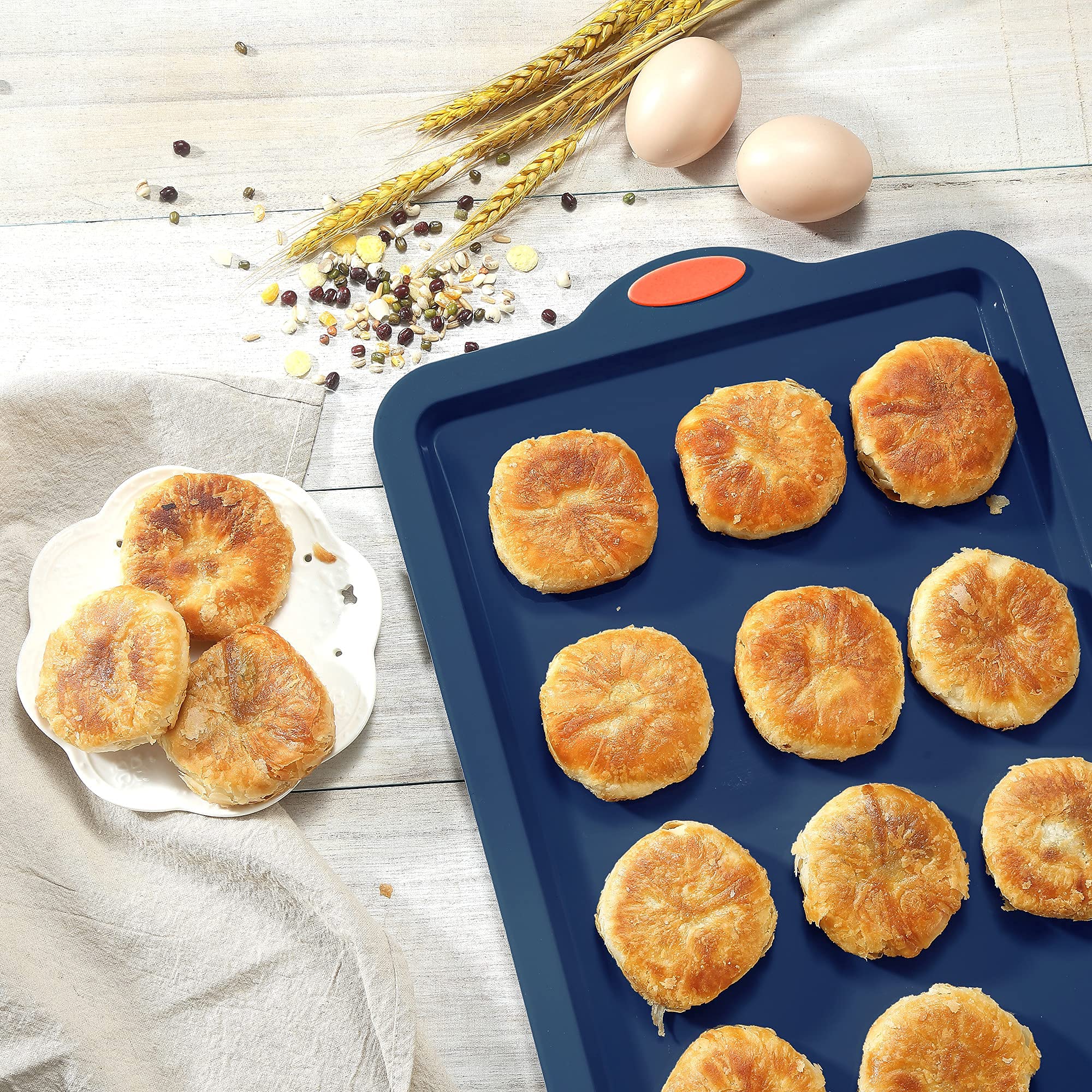 To encounter muffins de 12 cavidades, desmolde sencillo.