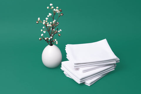 Toallas Organic Cotton Mart blancas con secado rápido para uso diario.