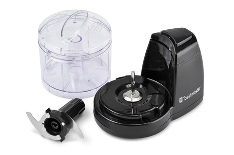 Cuchillas de acero inoxidable del Toastmaster TM-61MC para picar frutos secos