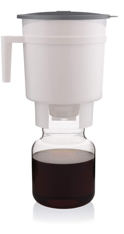 Toddy sistema infusión fría, jarra clara, ideal para servir café concentrado.