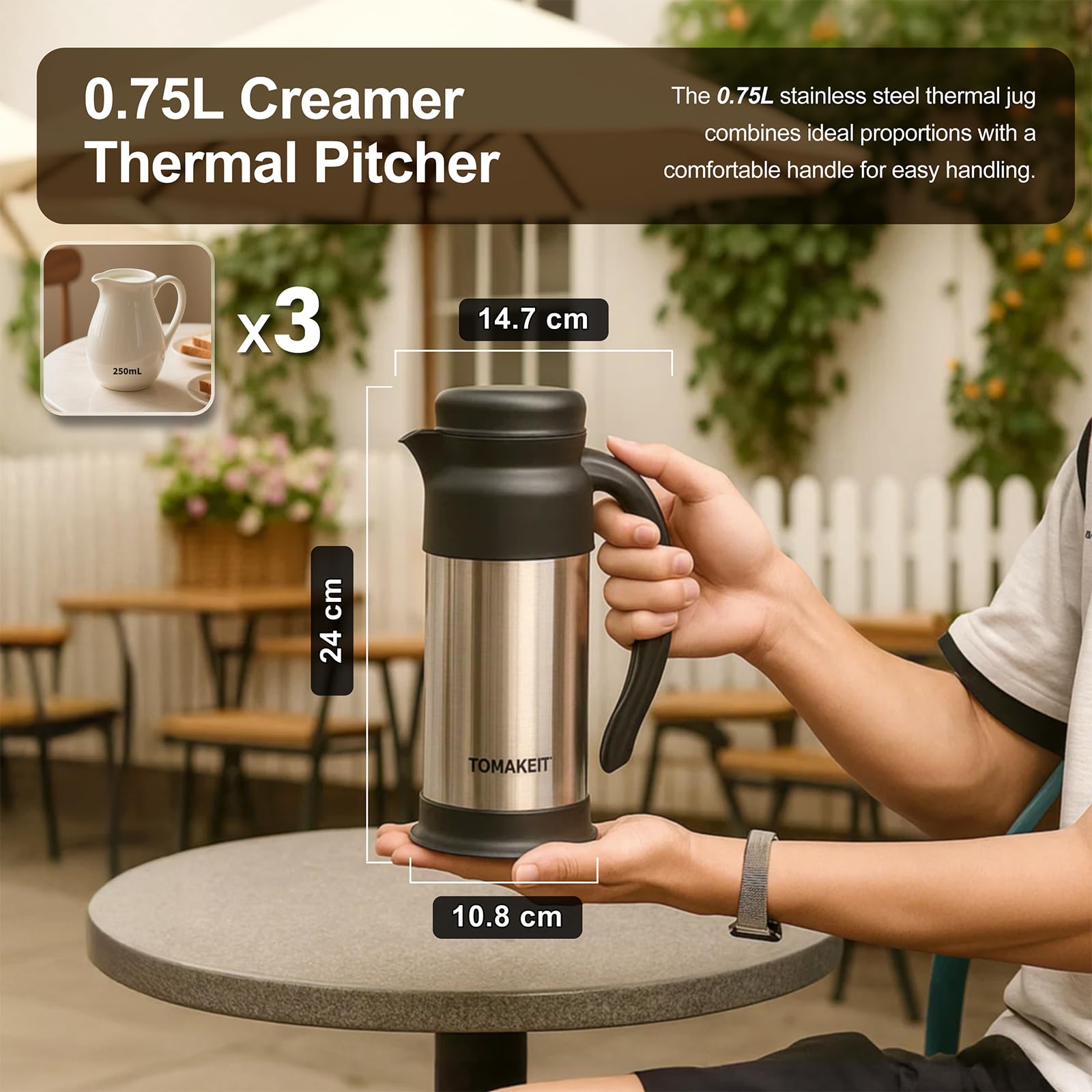 Jarra TOMAKEIT con chorro lento, ideal para arte de café.