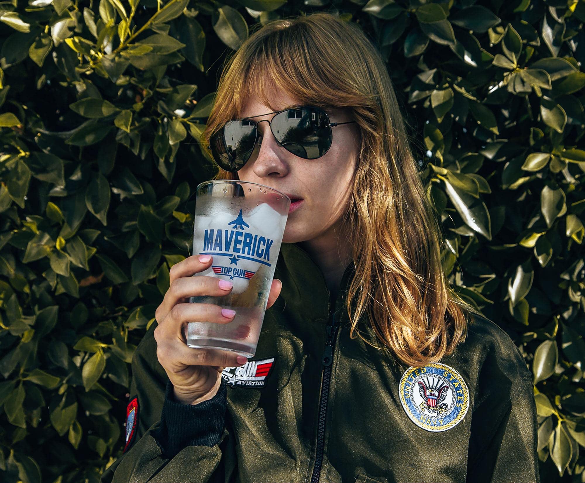 Vaso TOP GUN Maverick Iceman en barra para reuniones con amigos