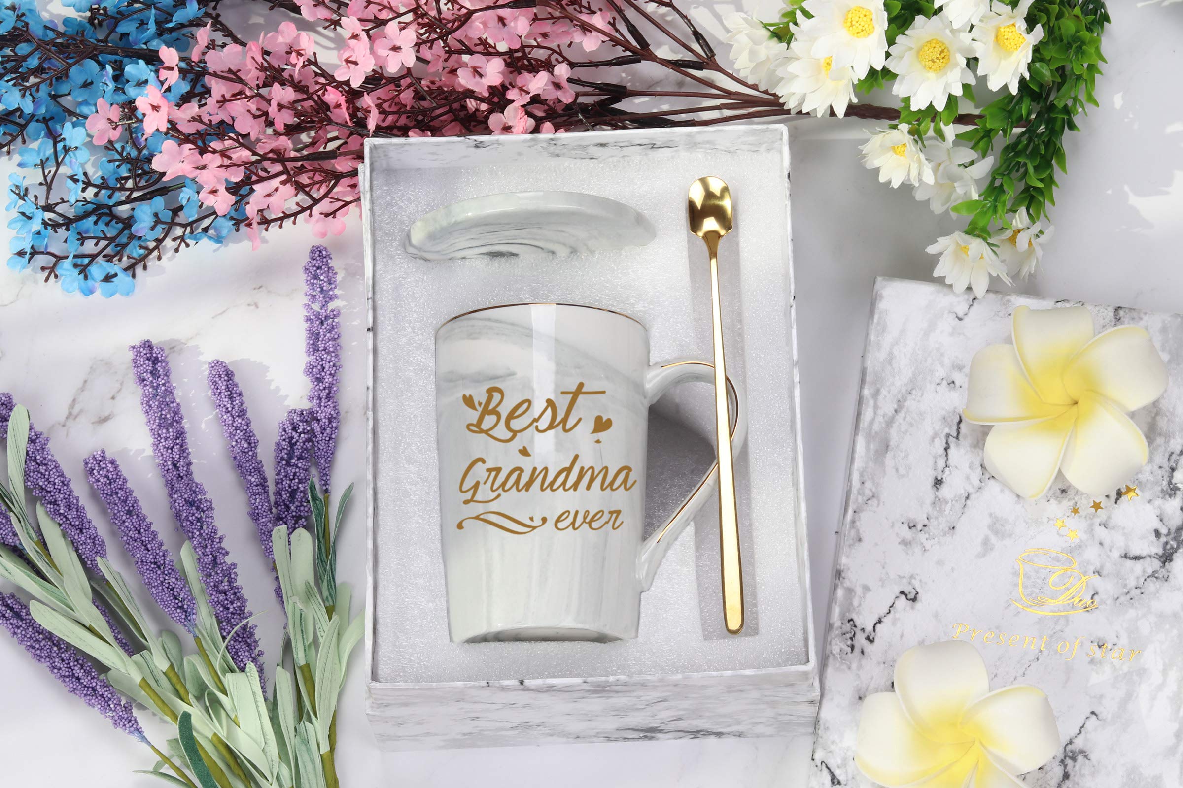 Conjunto Toshiy para abuela mejora momentos de café y té.