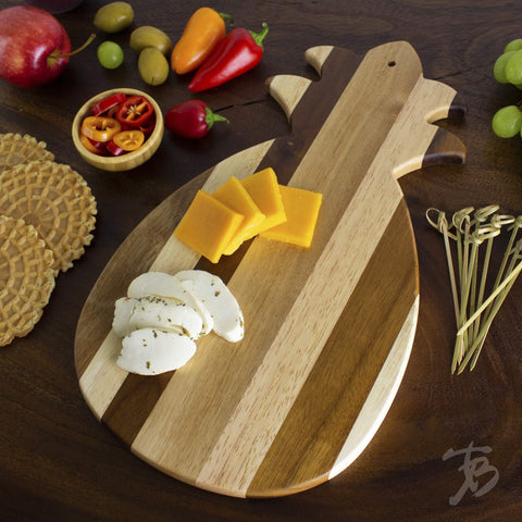 Totally Bamboo roca-rama-pina, imagen de charcutería para tapas tropicales.
