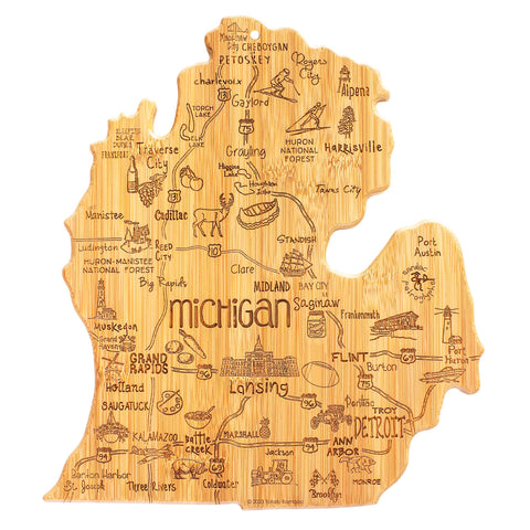 Tabla Totally Bamboo con mapa de Michigan para servir aperitivos con estilo.