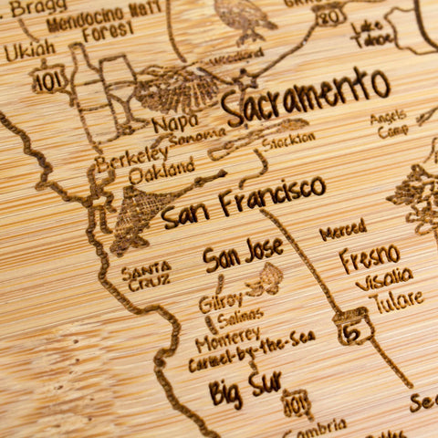 Totally Bamboo, detalle grabado en bambú Moso para California