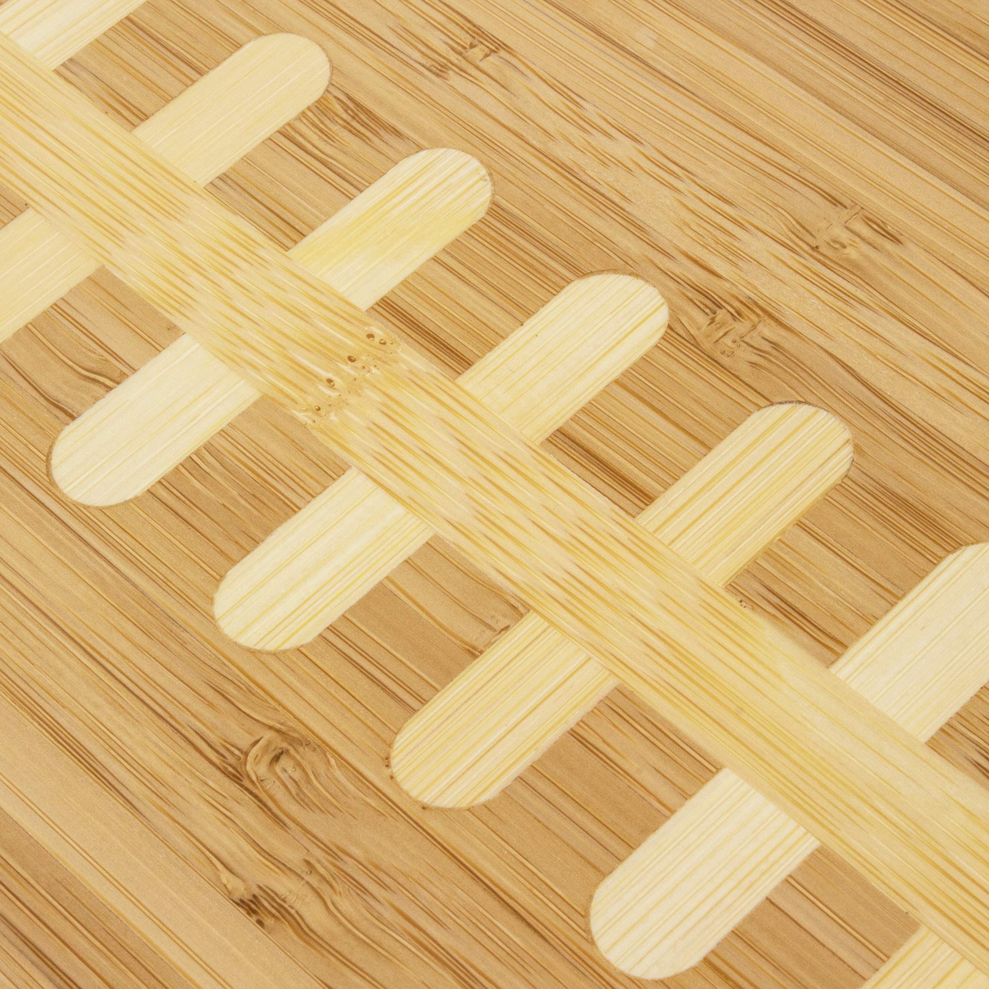 Totally Bamboo: tablero con medidas aproximadas 38x21 cm