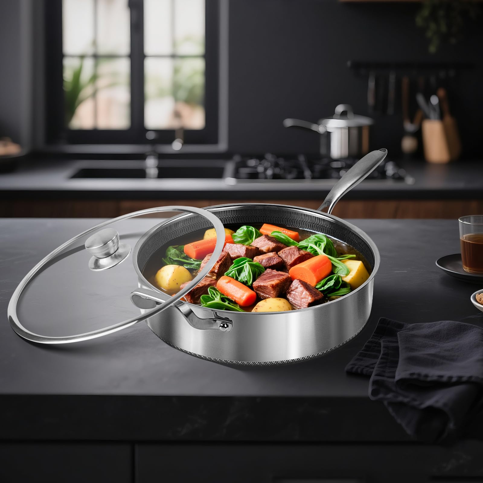 Toutrop sartén robusta para uso diario en cocina familiar con distribución uniforme del calor.