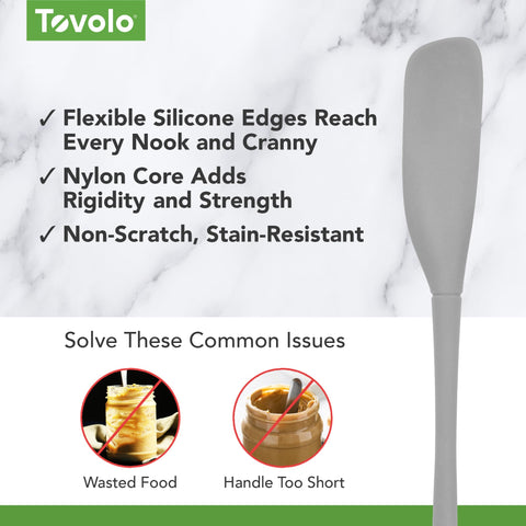 Tovolo Flex Core con hombro integrado raspa bajo el borde del tarro.