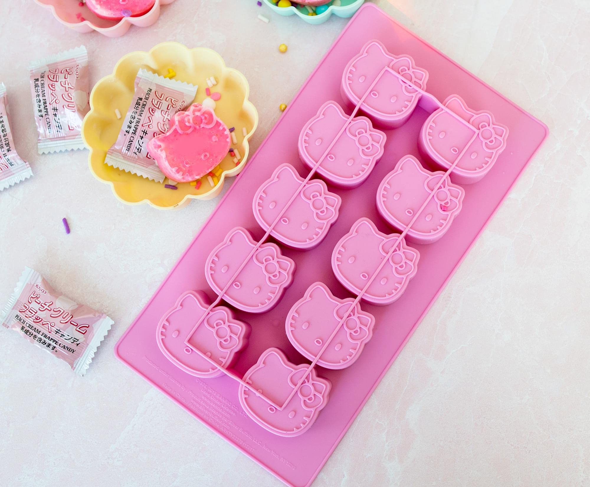 Toynk Hello Kitty producto oficial Sanrio en forma de hielo
