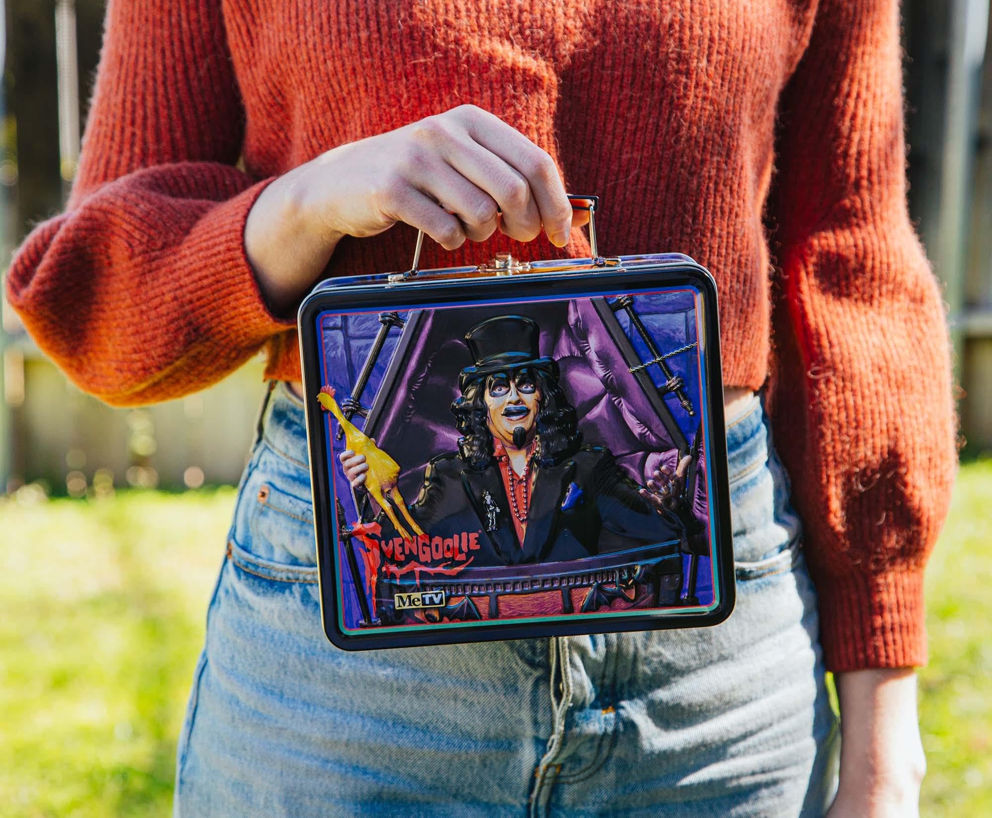 Toynk Svengoolie lonchera metal retro licencia oficial
