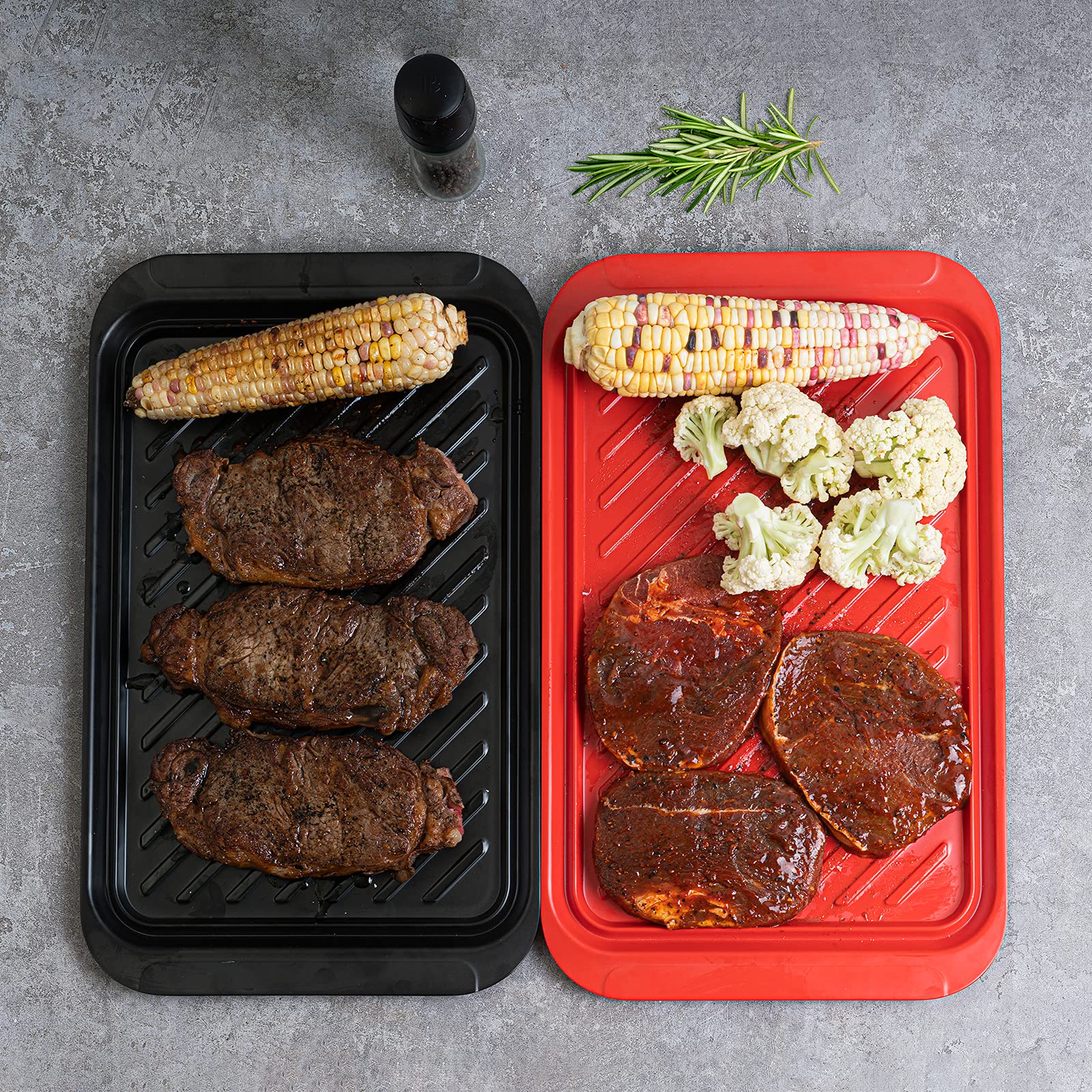 TP bandejas para preparación de carne cruda, color rojo para marinado y seguridad.