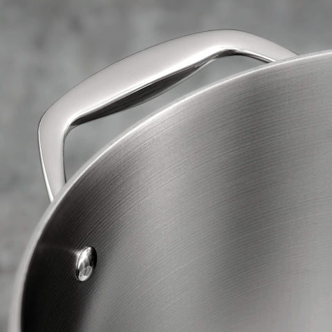 Apto para horno hasta 500°F con Tramontina Signature.
