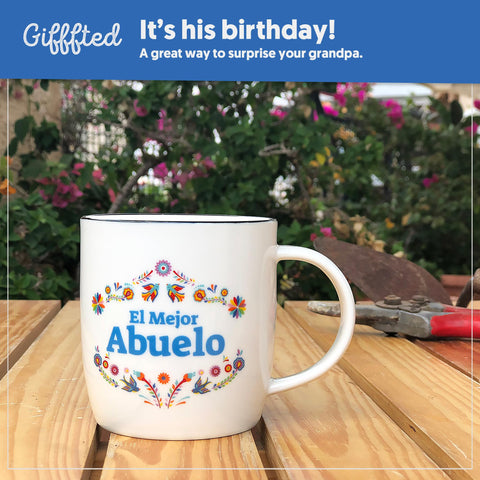 Regalo de Navidad con la Taza Triple Gifffted para Abuelo inolvidable.