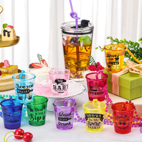 Conjunto de 27 piezas, tres por color, para decoración.