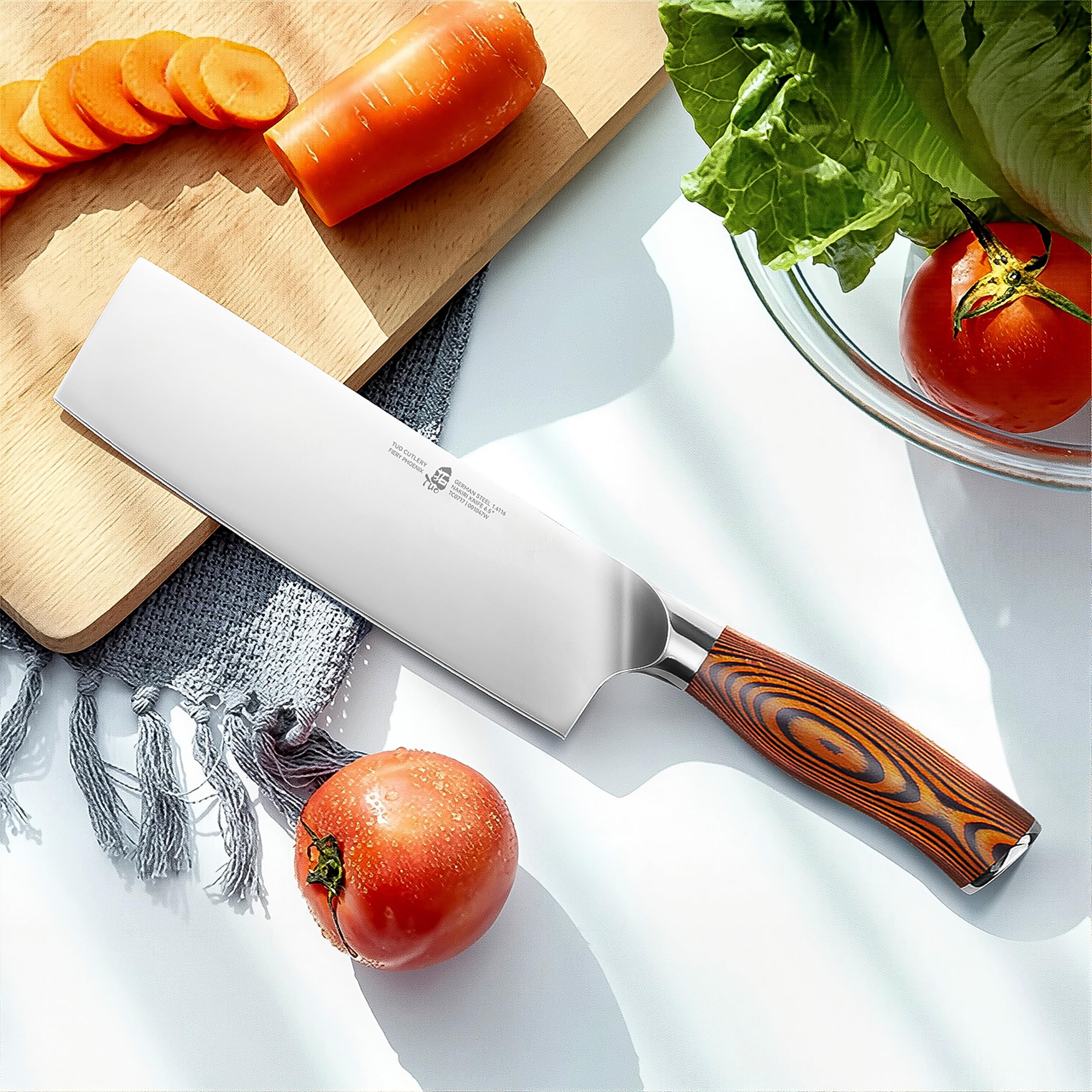 Filo resistente de TUO Nakiri en acero al carbono alemán para uso diario