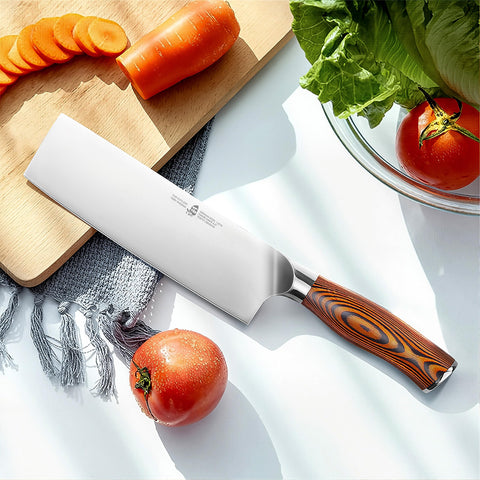Filo resistente de TUO Nakiri en acero al carbono alemán para uso diario