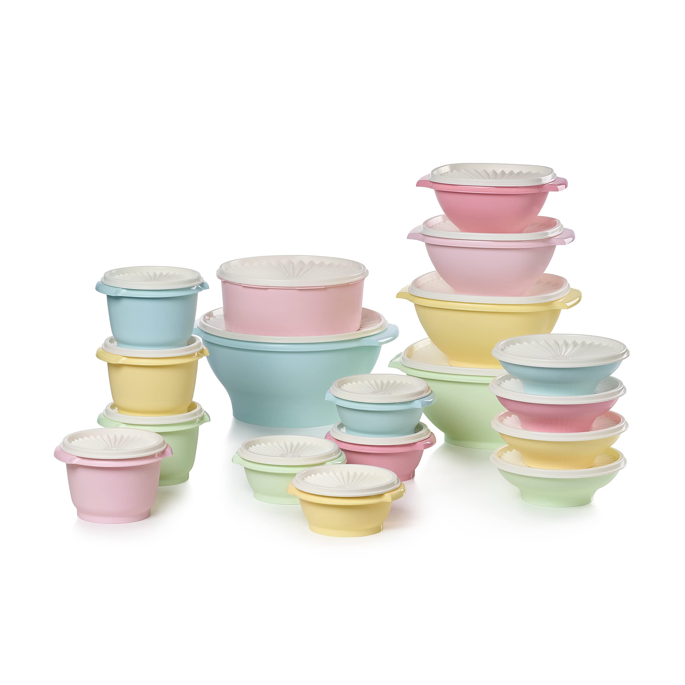 Conjunto Tupperware Heritage de 36 contenedores para almacenamiento ordenado y fresco.