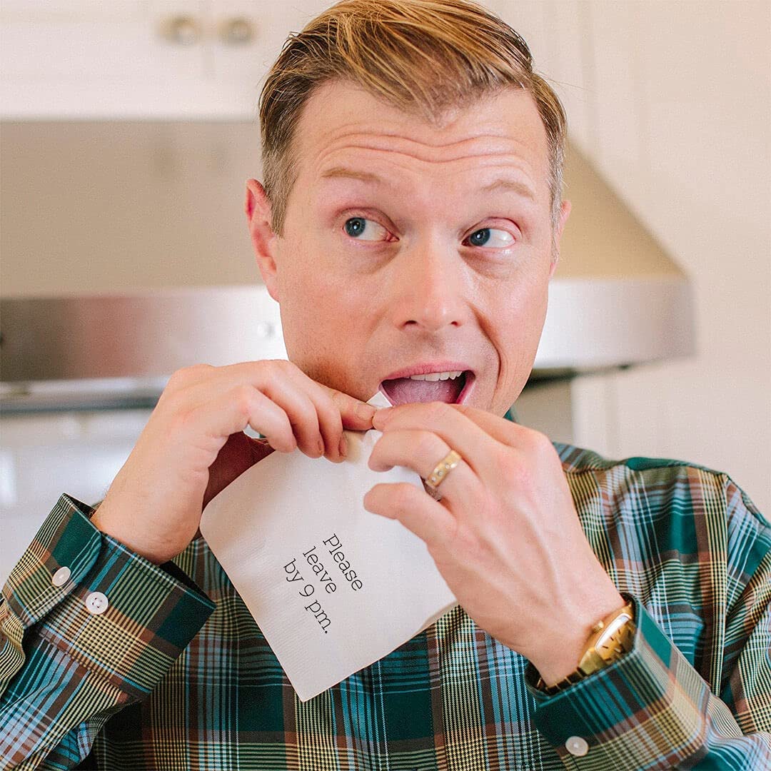 Twisted Wares paquete 20 servilletas 5x5 plegadas, útiles en fiestas.