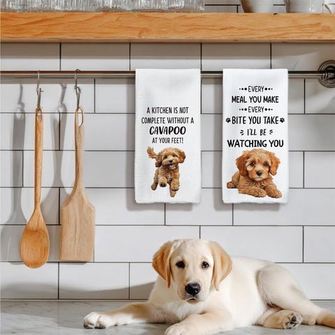 Diseños estacionales Tzhim Cavapoo, aportan ambiente festivo en cocina y baño.