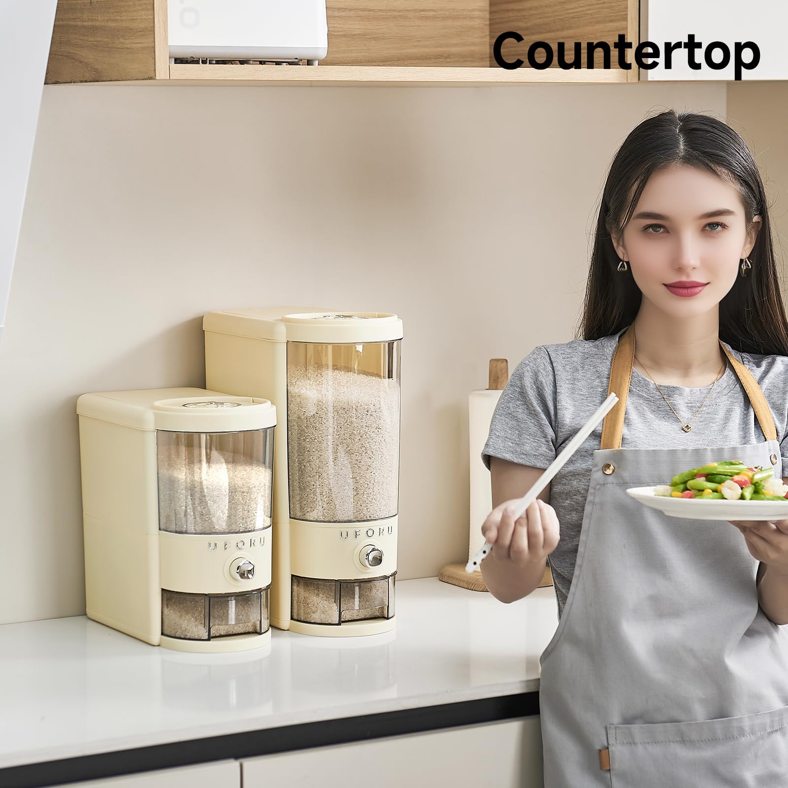 Contenedor transparente UFORU que permite ver la cantidad de arroz