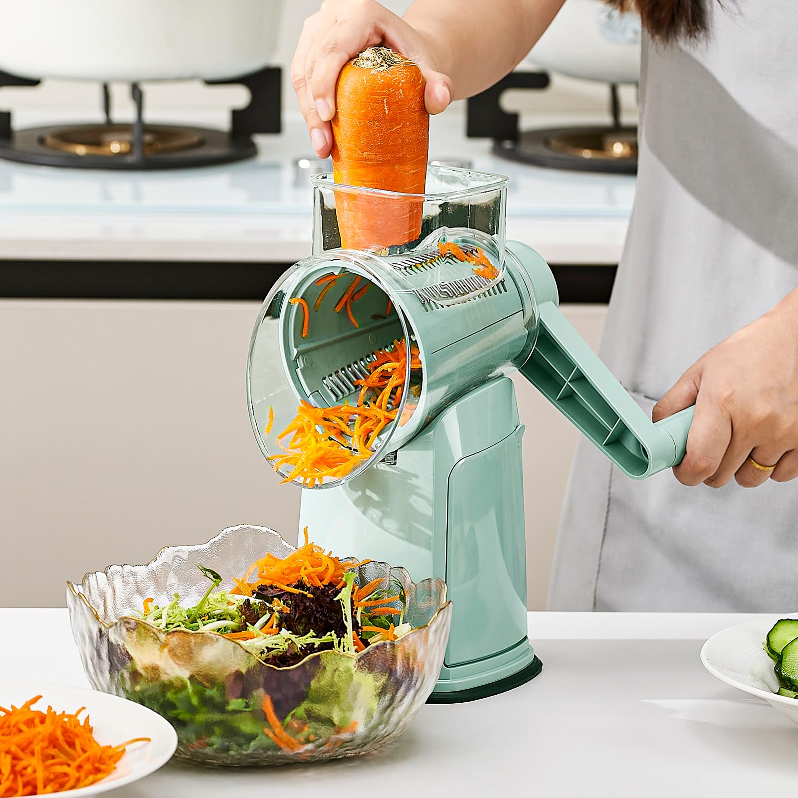 Uso versátil de UFORU para verduras, queso y frutos.