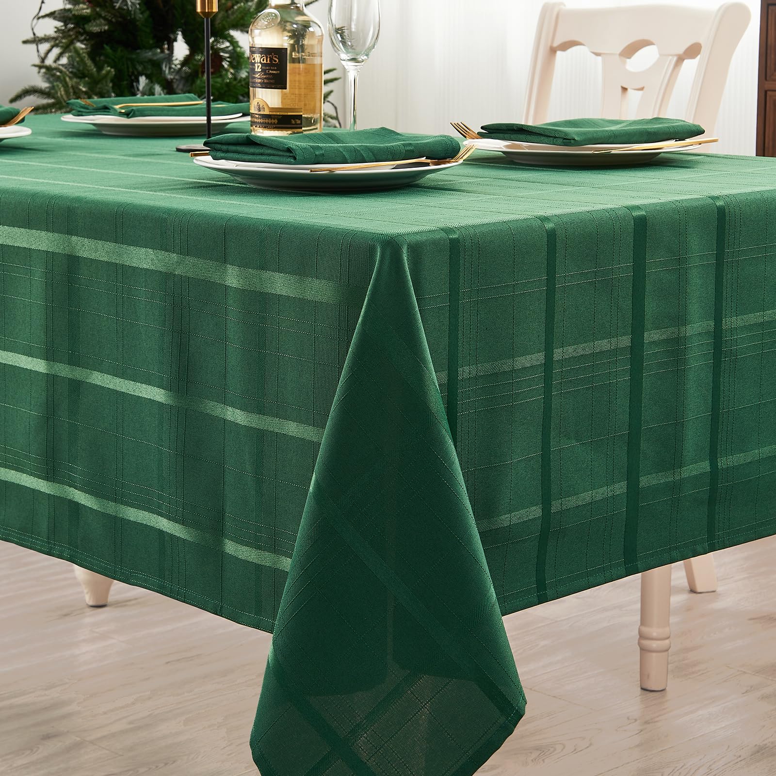 Mantel ukomiut rectangular cuadros jacquard verde bosque para mesas grandes.