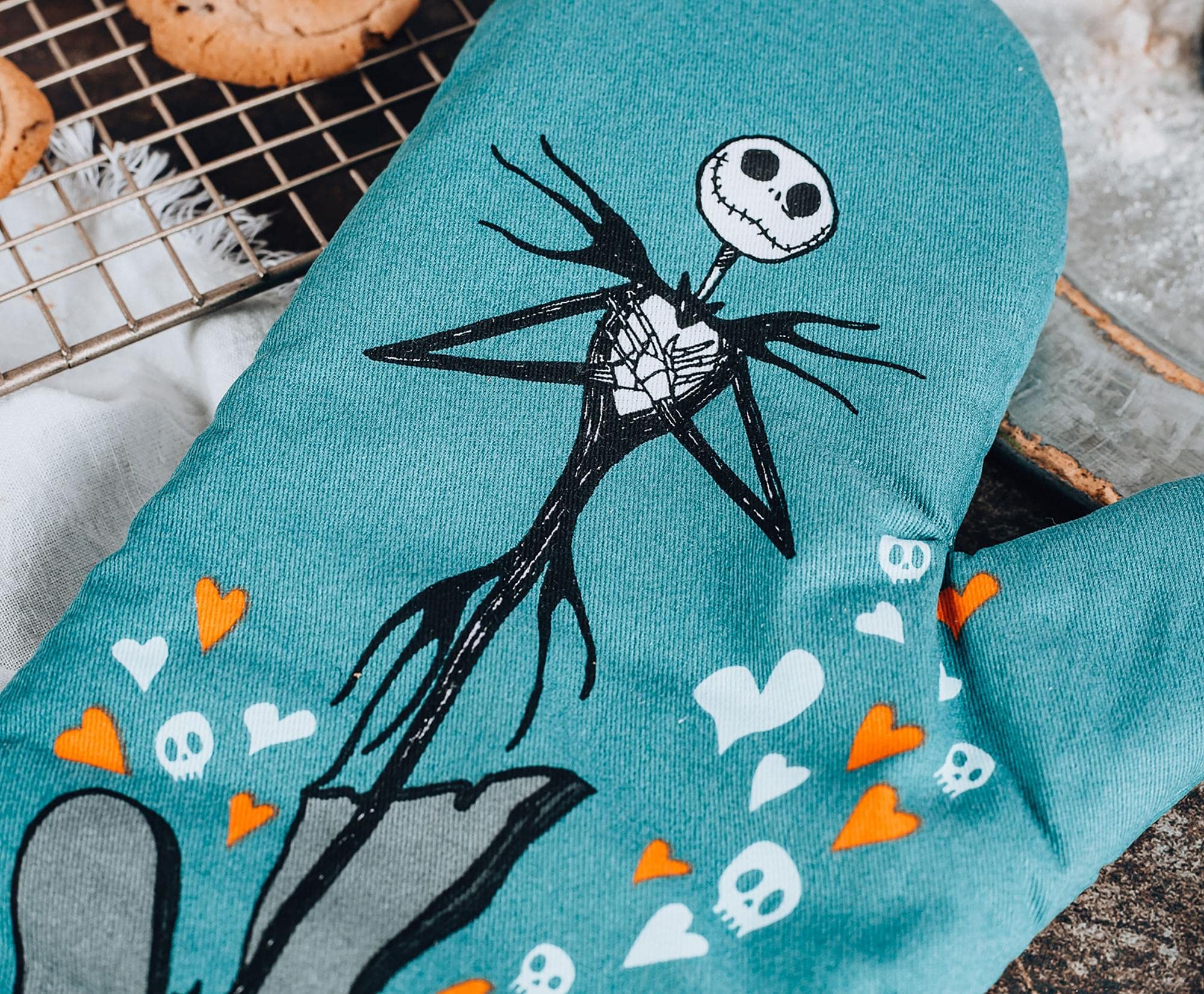 Ukonic manopla de horno con diseño Rey Calabaza, ideal para cocinas festivas.